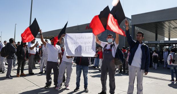 Trabajadores de Audi México estallan huelga; exigen aumento de 15.5 por ciento