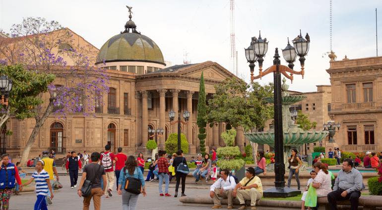 Van 10 muertos por golpe de calor en San Luis Potosí