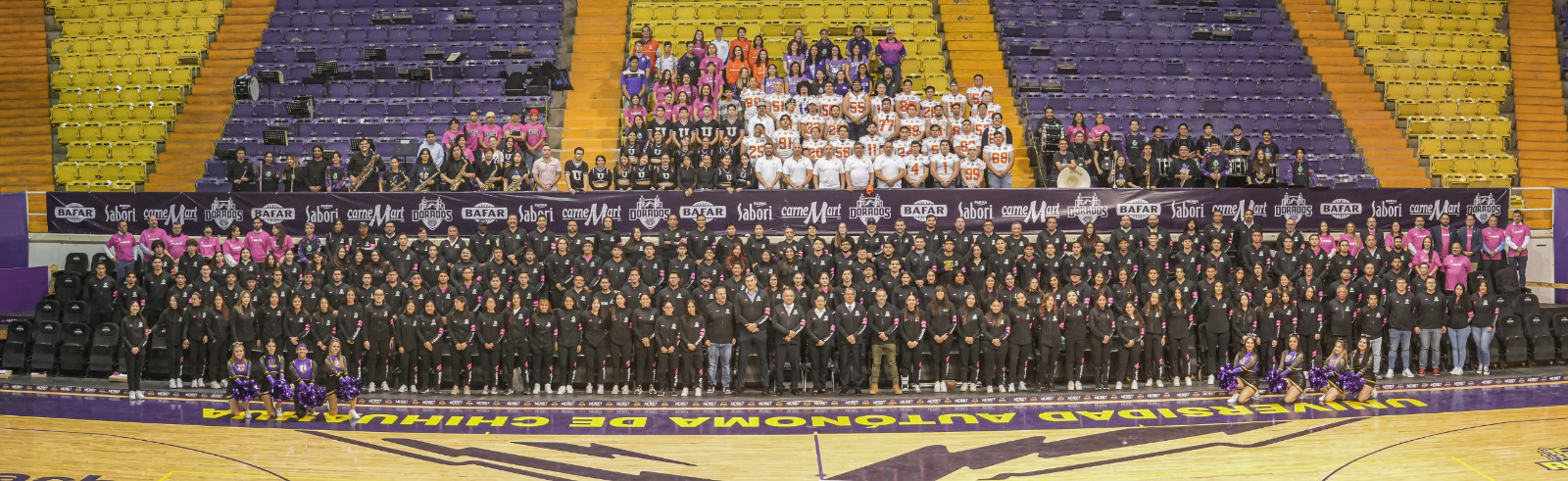 Abanderan a contingente deportivo de la UACH rumbo a la Universiada Nacional 2024 Aguascalientes