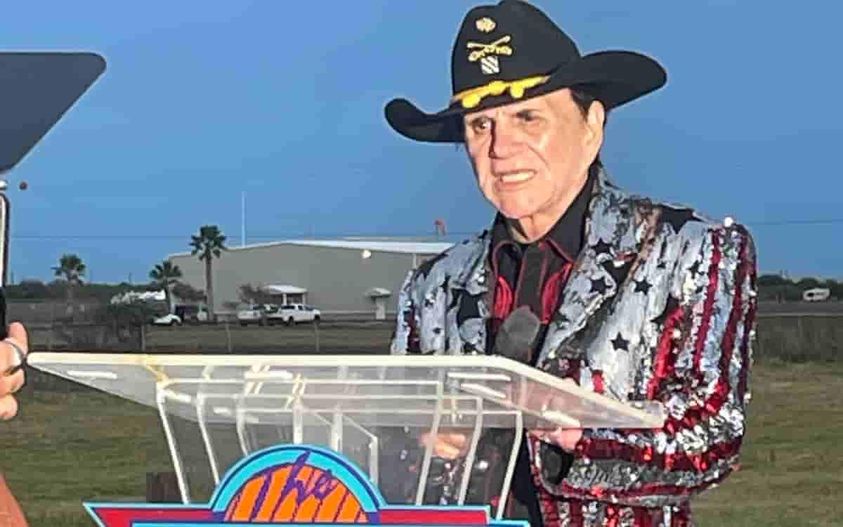Murió Johnny Canales, conductor y leyenda de la música texana