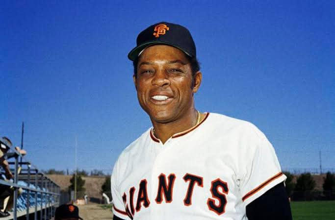 Fallece el legendario jardinero de los Gigantes, Willie Mays, a los 93 años