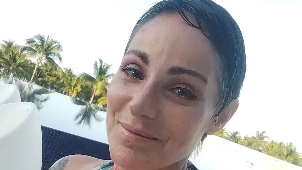 Lolita Cortés fue operada de emergencia para evitar que el cáncer regrese a su cuerpo, revela su hermana