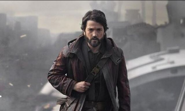 Presentará Diego Luna documental en España