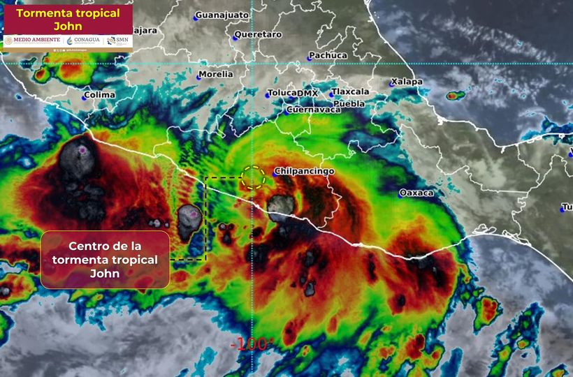 John, ya como tormenta tropical, se desplaza hacia el noroeste, sobre Guerrero