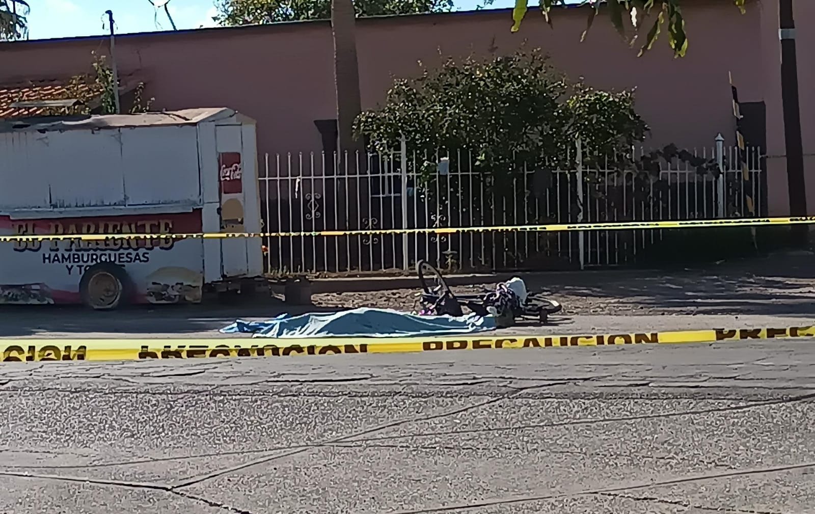 Muere ciclista arrollado por camión urbano en Meoqui