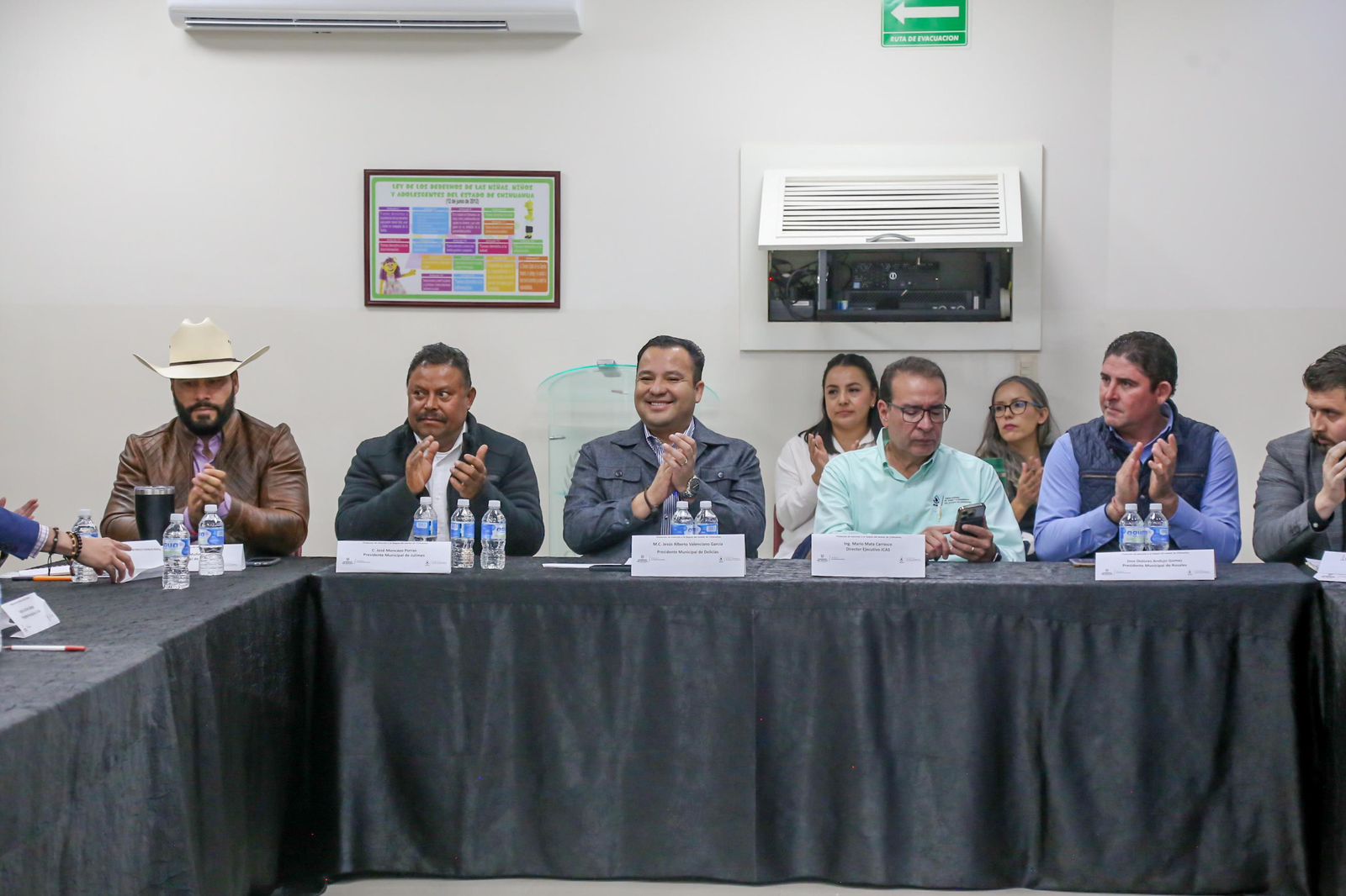 Jesús Valenciano participa en foros para mitigar la sequía en Chihuahua