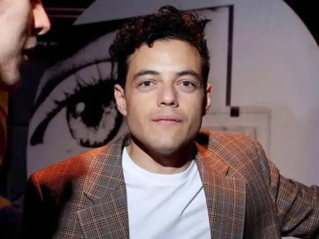 «La Policía me tiró sobre el capó de su coche al confundirme con un ladrón latino», revela Rami Malek