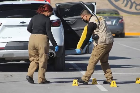 Pequeño de dos años resultó lesionado en ataque armado; ejecutaron a su papá