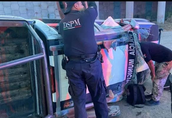 Policías Municipales de Saucillo sin apoyo económico ni moral tras accidente rumbo a Naica
