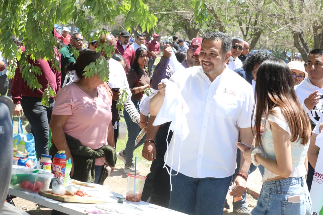 Más de 50 mil juarenses celebran Pascua en principales parques