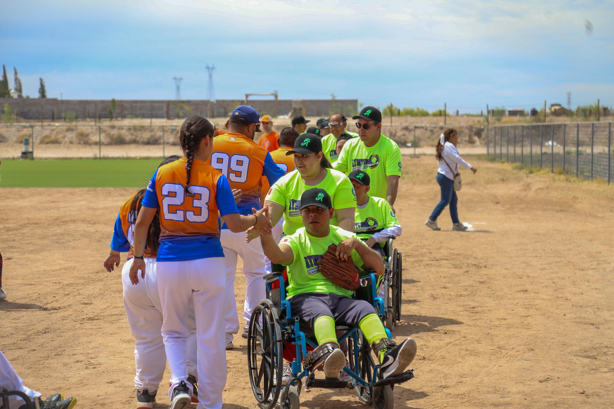 Encabezan Jesús Valenciano y Alma Limas primer torneo de béisbol adaptado en Delicias