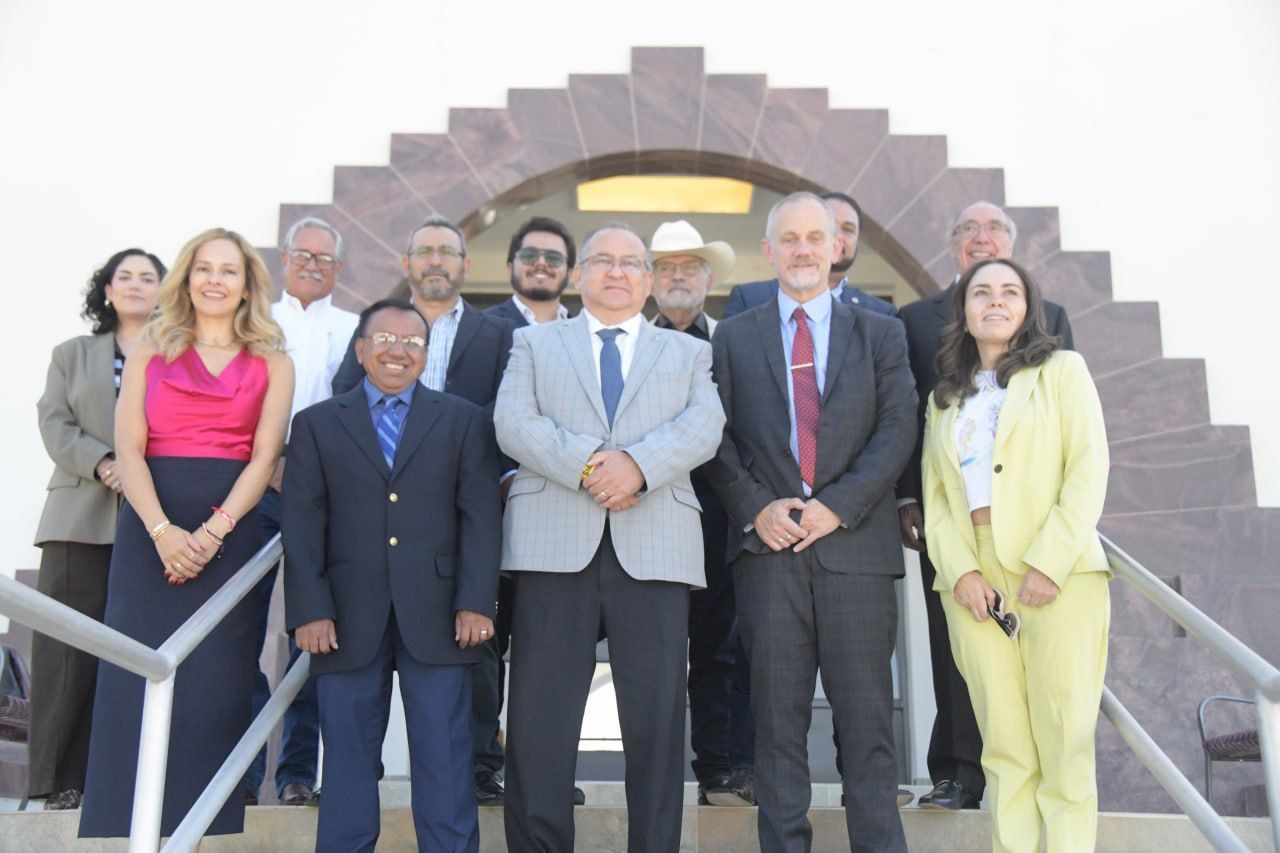 Firman convenio de doble titulación entre la UACH y la Universidad Estatal de Nuevo México