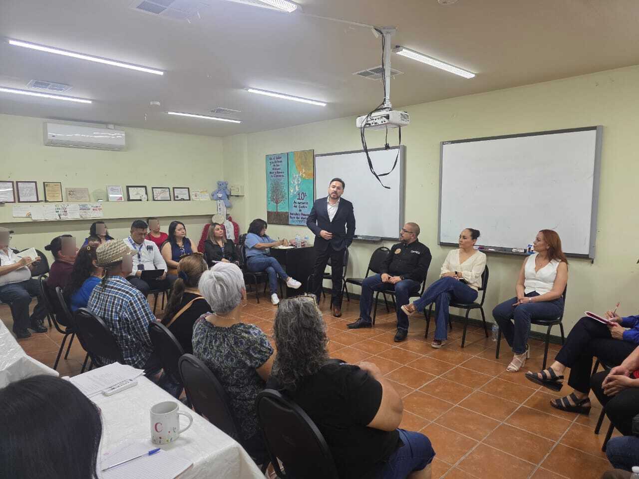 Informa Fiscalía Noroeste a familiares de personas ausentes, avances en identificación de cuerpos localizados en El Willy