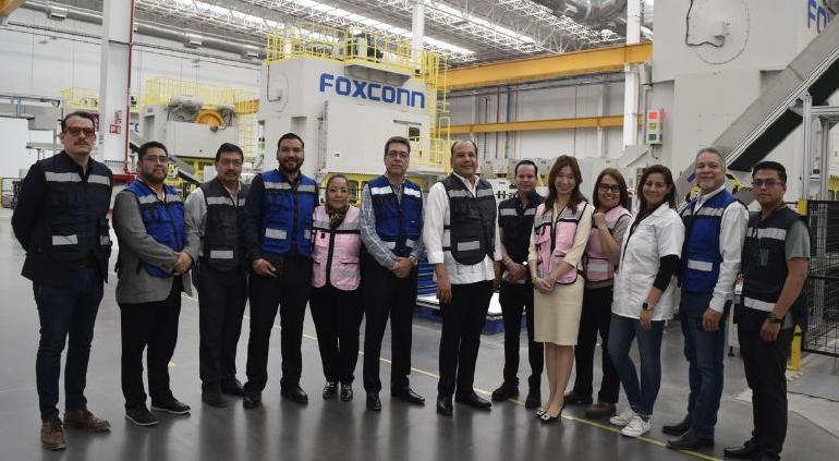 Se vinculan Foxconn y Conalep; impactará a 4500 estudiantes