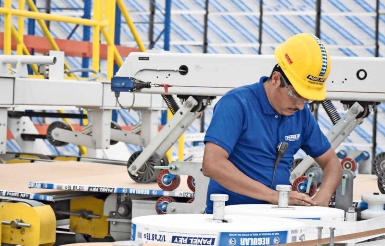 Anuncia secretario del Trabajo instauración paulatina de jornada laboral de 40 horas