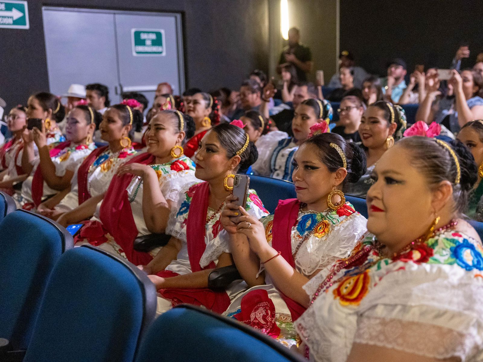 Reconocen el talento de integrantes de la Compañía de Danza Folclórica de Delicias