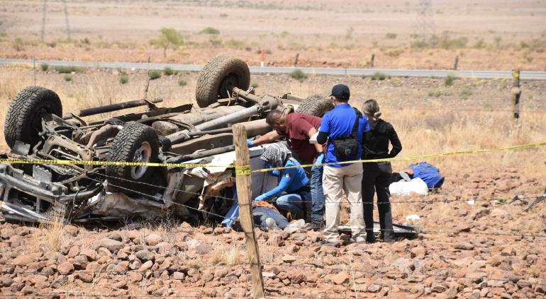 Murió mujer tras aparatosa volcadura en la carretera Chihuahua-Juárez