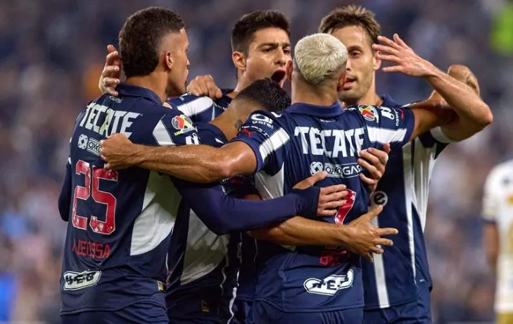 Monterrey se impone a Pumas y es el último invitado a la Liguilla